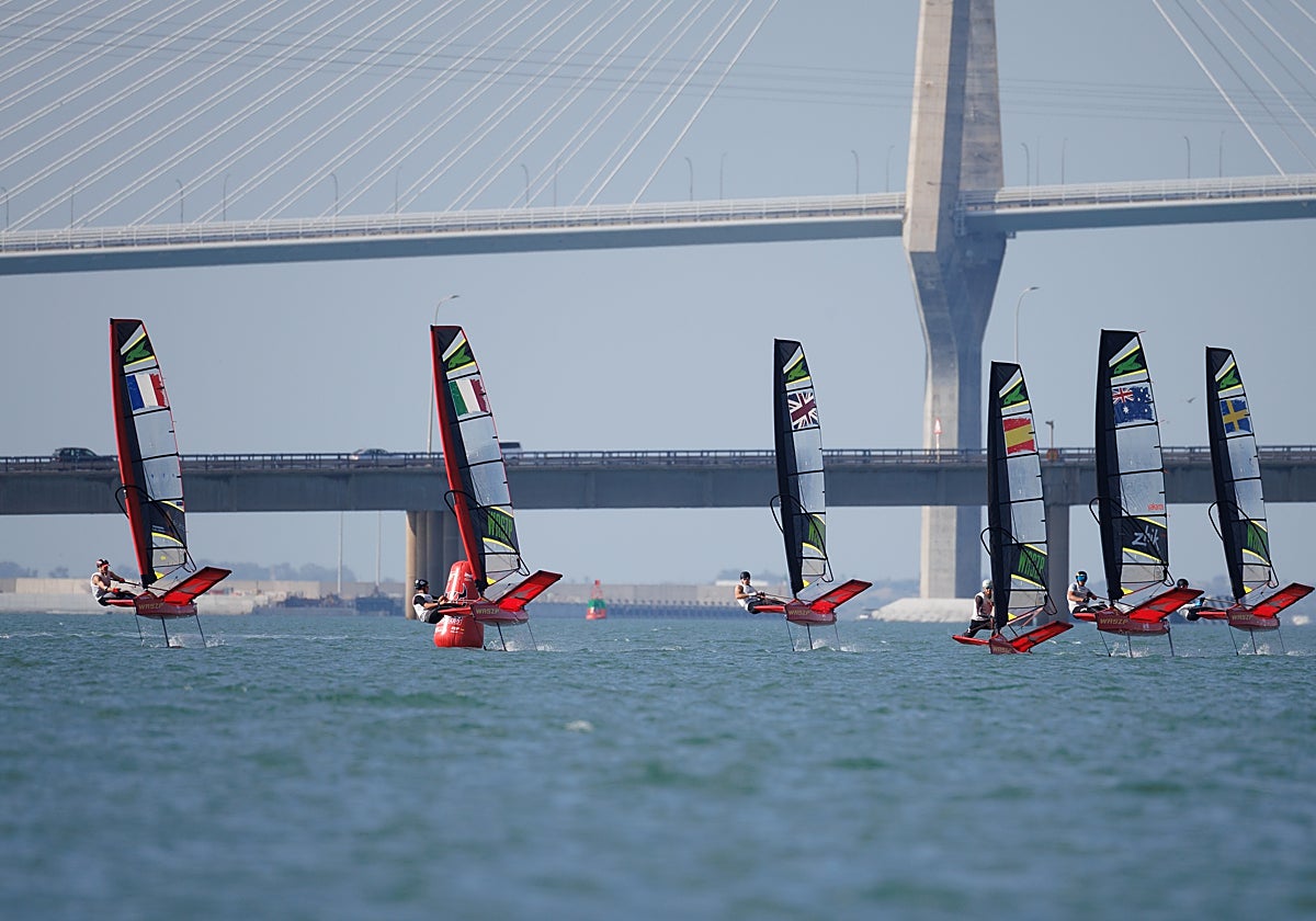Cádiz Foiling Days: Carrieri and Castaldi win WASZP All-Stars