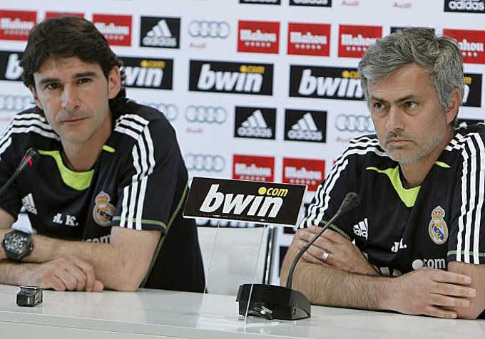 Karanka y Mourinho, en la rueda de prensa del 15 de abril de 2011.