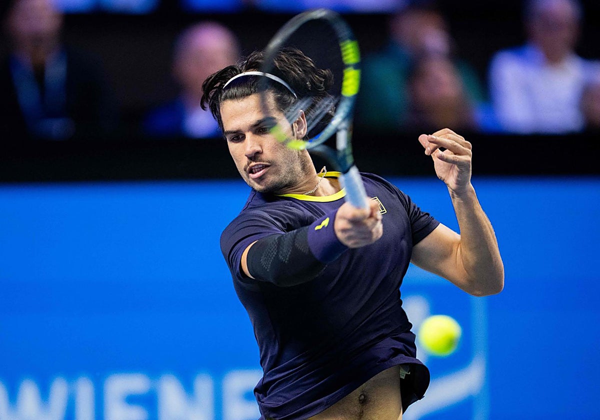 Alcaraz - Medvedev en directo: resultado, ganador y última hora del partido de semifinales en Viena