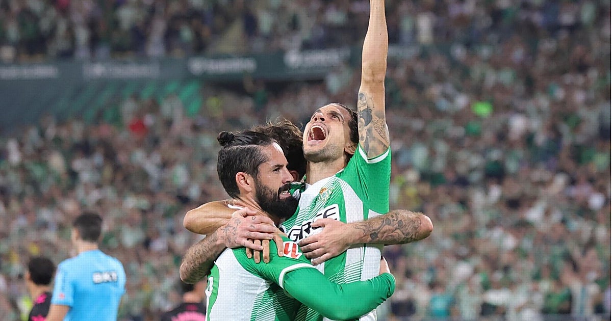 Real Betis Beats Málaga 2-1 to Hold Top-Four Spot