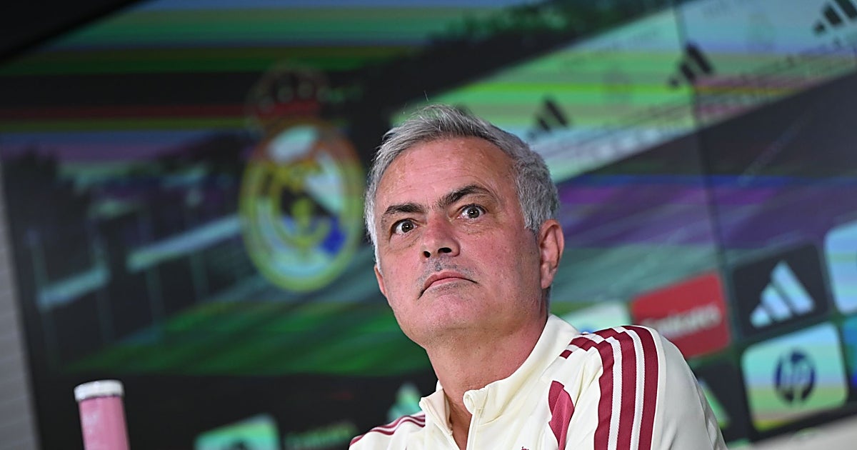 Mourinho warns Real Madrid to avoid euphoria ahead of Racing clash
