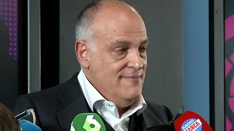 Tebas pide al Barça "menos victimismo y más claridad" sobre el caso Negreira