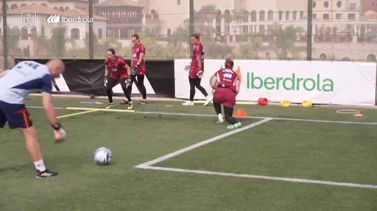 Las chicas de Jorge Vilda continúan preparando el Mundial en Benidorm