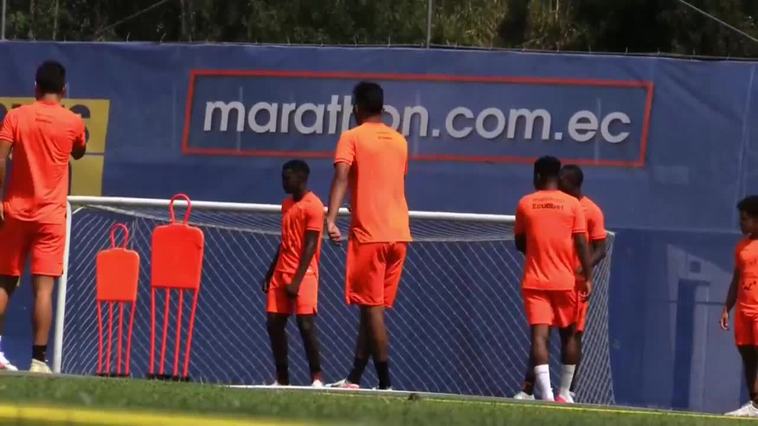 En la Selección Ecuador resaltan la armonía del equipo previo al choque con Chile