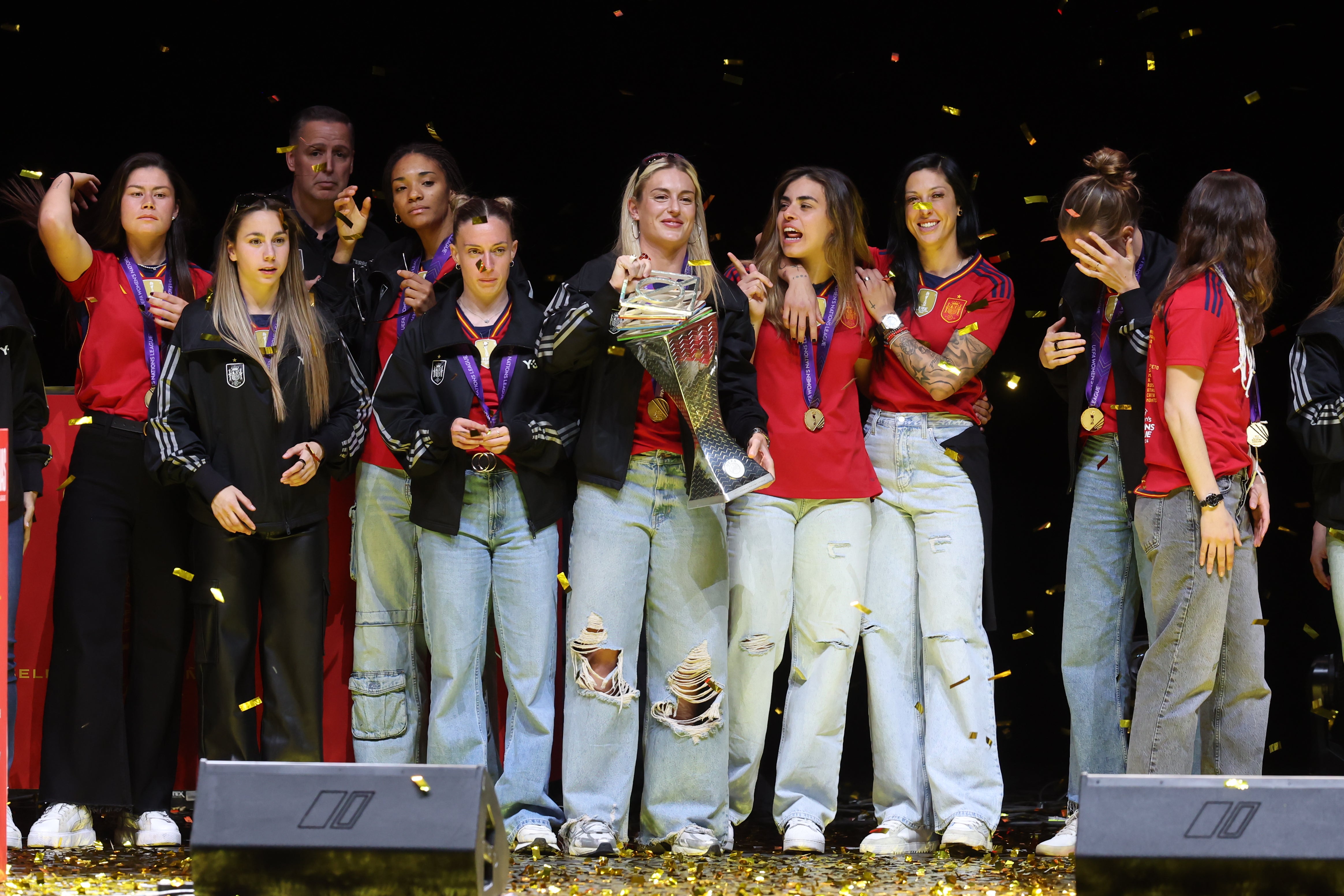 La celebración de la selección española femenina de fútbol tras ganar la Nations Leage, en imágenes