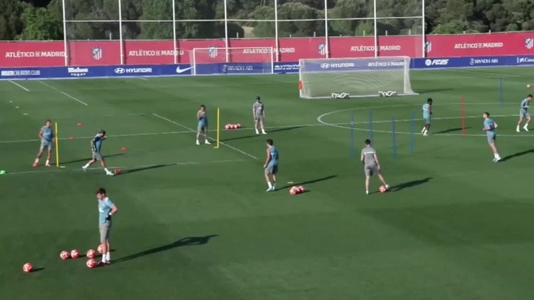 Barrios, única baja del Atlético en el entrenamiento