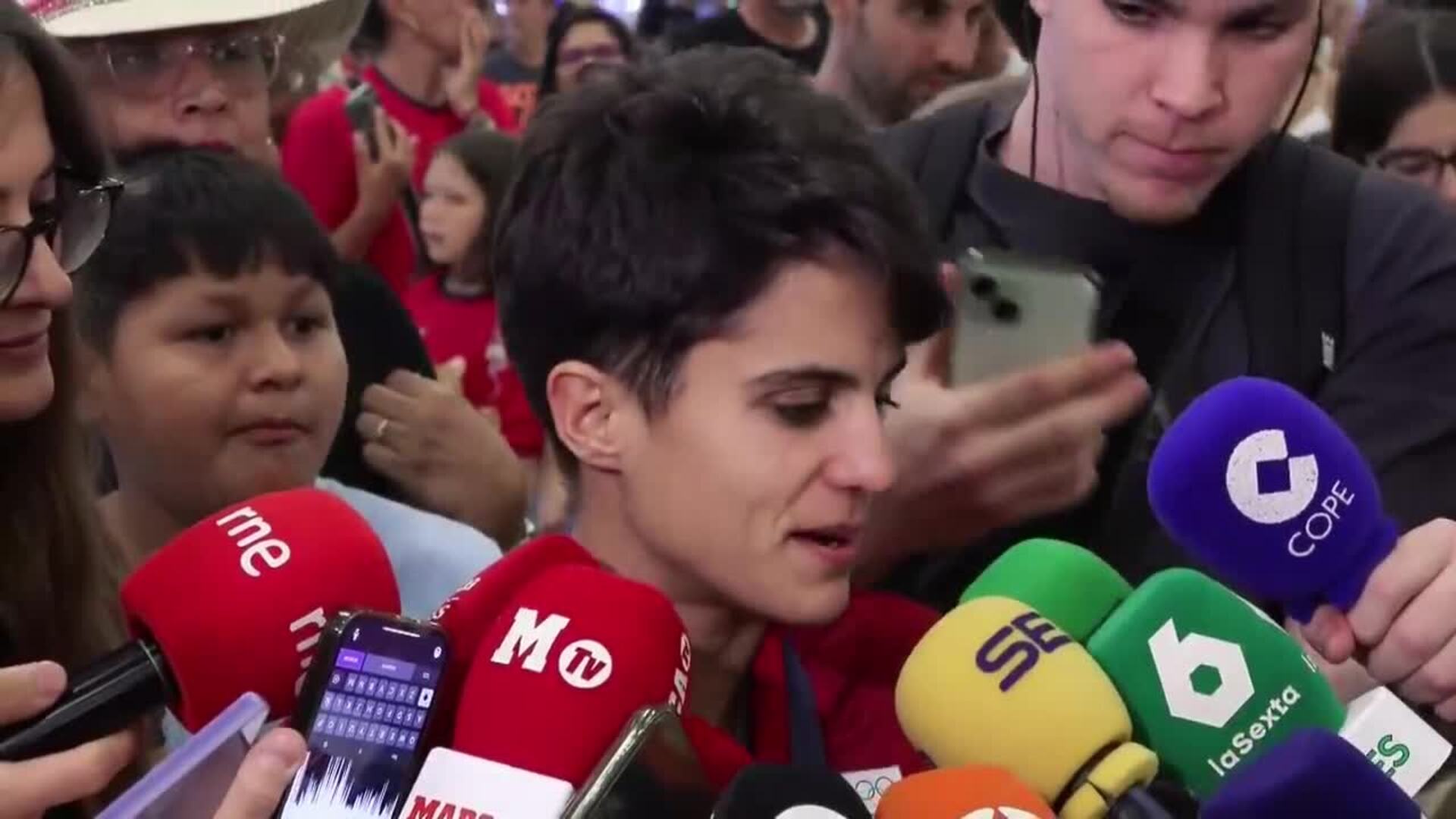 Los campeones olímpicos María Pérez y Jordan Díaz ya están en España