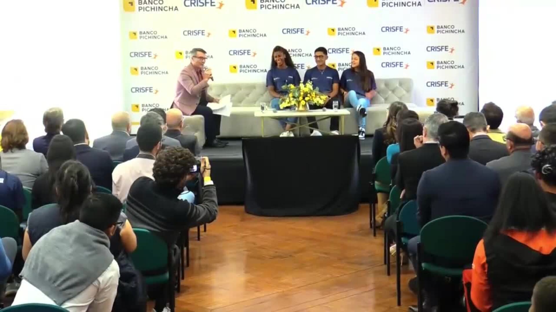 Una colecta permitió al campeón olímpico de Ecuador tener sus primeros zapatos deportivos