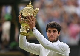 Trofeo Wimbledon: cómo se llama, de qué esta hecho y cuánto pesa