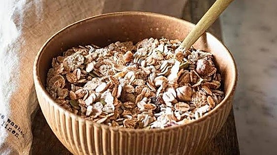 Qué pasa en el cuerpo si tomamos avena cada día y cómo afecta a nuestro peso