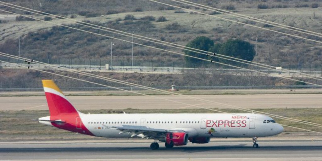 Iberia Express regrets the "disproportionate" demands of USO and its decision to continue with the strike