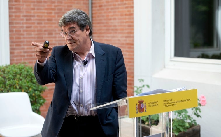 El Gobierno presentará en septiembre las medidas de ajuste de gasto en pensiones a patronal y sindicatos