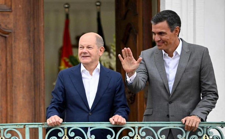 Sánchez, junto a Scholz: «Me encantaría ser el primero en viajar a Argelia»