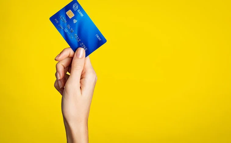El Banco de España avisa contra el descontrol de los gastos en la tarjeta: cuidado con el contactless