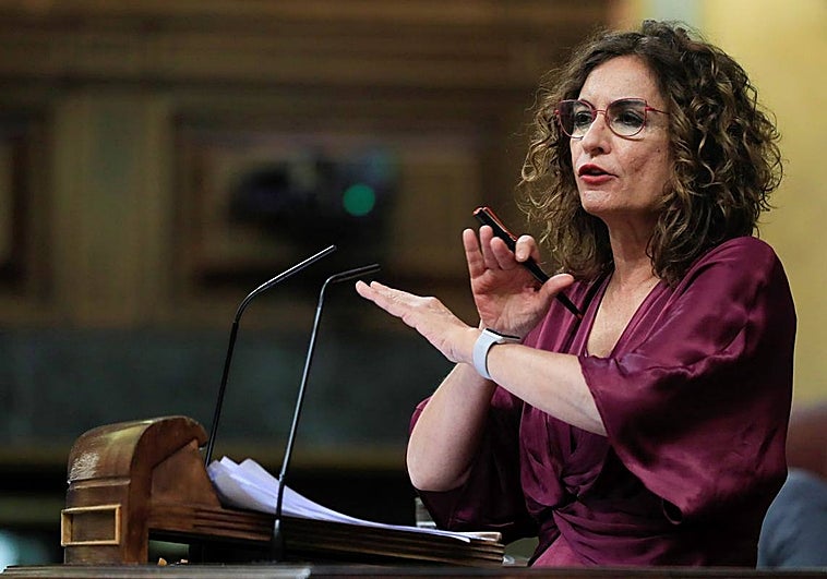 Protesta histórica de los inspectores de Hacienda para frenar los ascensos 'exprés' de Montero