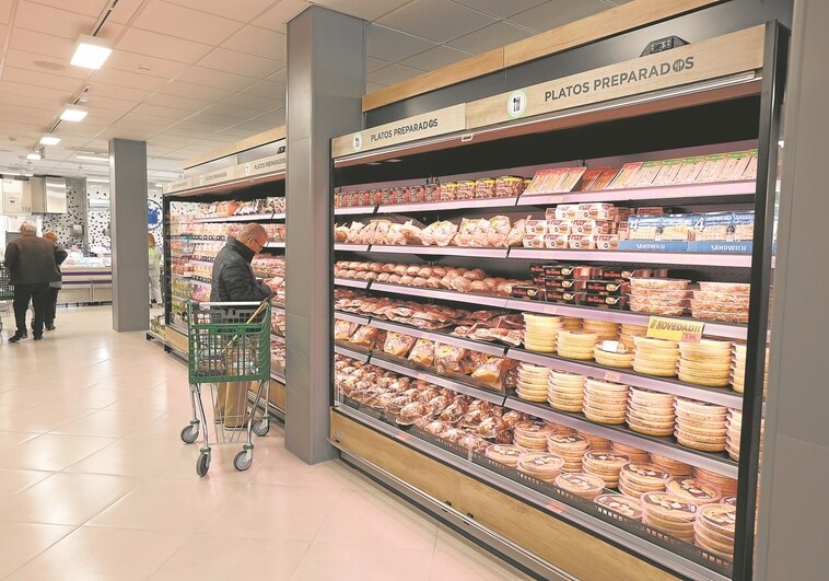 Carrera a contra reloj en los supermercados para cambiar el precio de 5.000 productos