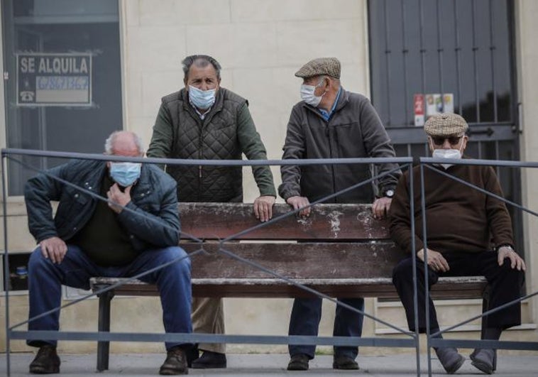 Radiografía de las pensiones en España: quiénes tienen las cuantías más altas y más bajas