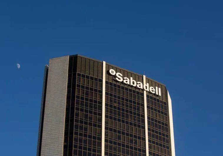 Banco Sabadell cierra el 2022 con un beneficio neto de 859 millones, el mayor en 15 años