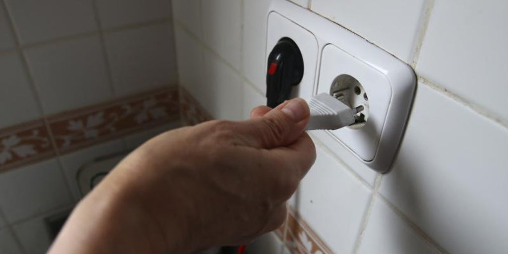 La energía vampírica, un derroche que es paga muy caro en la factura de la luz