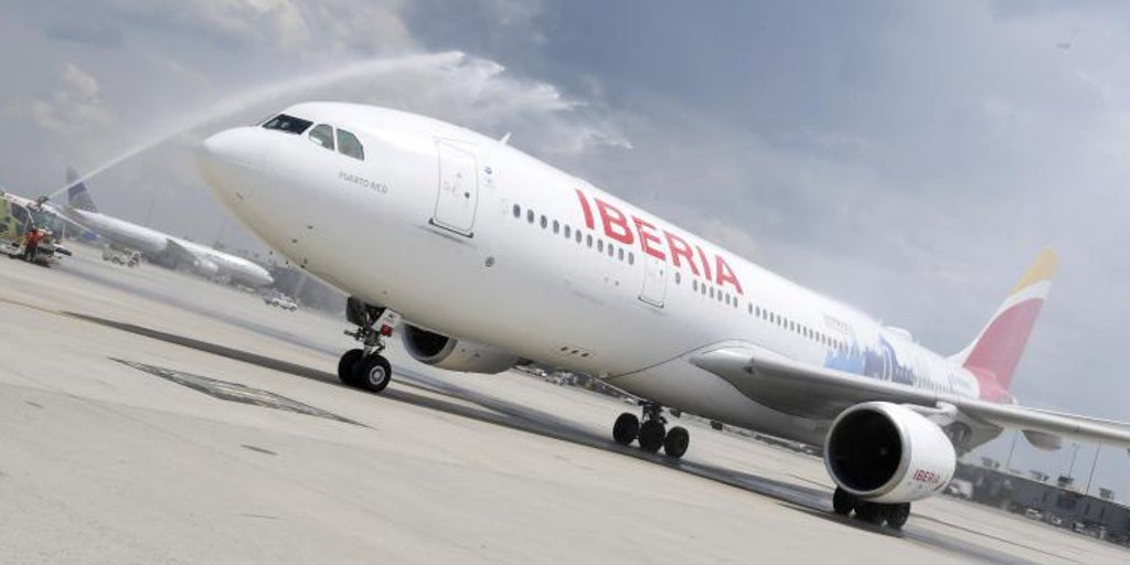 Una caída en los sistemas de Iberia detiene su servicio de facturación y embarque y provoca retrasos en varios vuelos