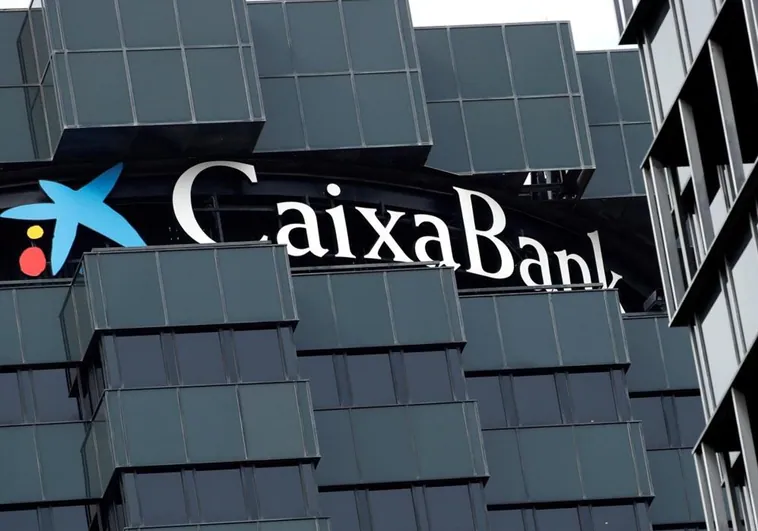 Caixabank ganó 3.145 millones en 2022, un 29,7% más excluyendo el 'efecto Bankia'