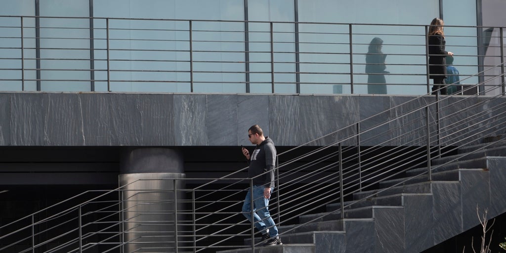 quién recibe más renta mensual