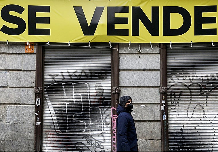 El pequeño comercio se desploma y pierde 20.752 autónomos en un año