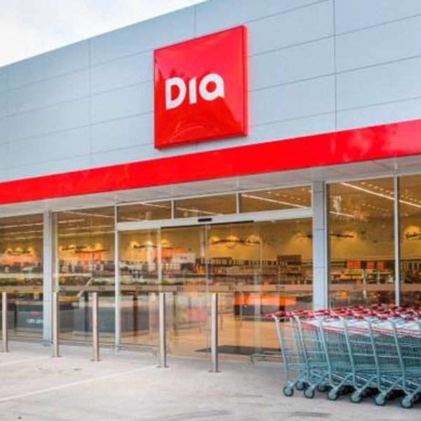 Supermercados DIA busca personal para sus centros logísticos con sueldos de 1.564 euros