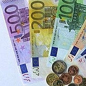 El Constitucional admite a trámite los recursos de Madrid y Galicia contra el impuesto a las grandes fortunas