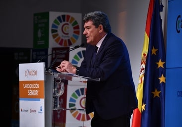 Escrivá invita a los españoles a demorar la jubilación unos años: «Hemos llegado a pagar un cheque de 200.000 euros»