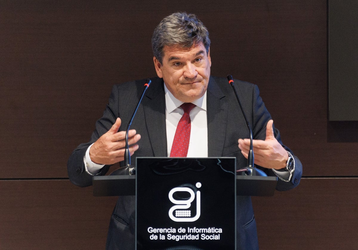 El ministro de Inclusión, Seguridad Social y Migraciones, José Luis Escrivá