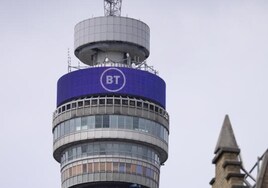 British Telecom se desploma en bolsa tras anunciar un recorte de 55.000 puestos de trabajo
