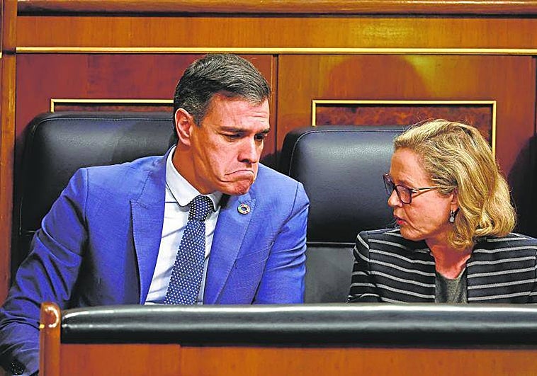 Pedroi Sánchez y Nadia Calvino