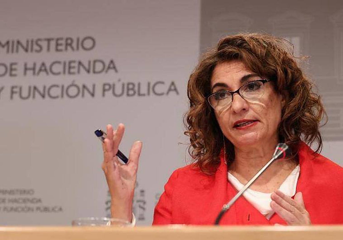La ministra de Hacienda y Función Pública, María Jesús Montero