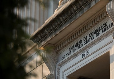 La Cámara de Comercio de EE.UU. exige al Gobierno español que pague los 300 millones de un laudo por las renovables