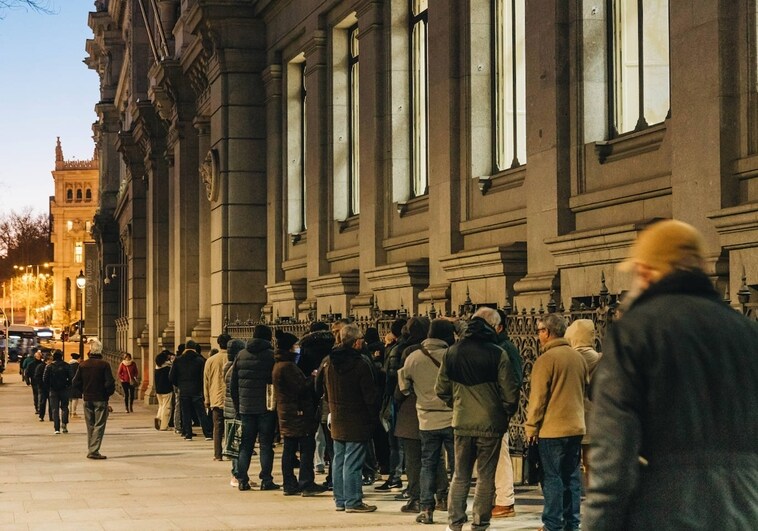 Queues at the Bank of Spain to buy treasury bills in February