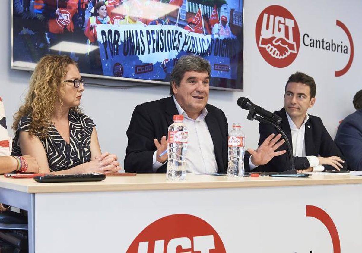 El ministro de Seguridad Social, José Luis Escrivá, en un acto organizado por la UGT