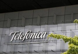 Las acciones de Telefónica suben solo un 0,27% tras la entrada de la saudí STC en su capital