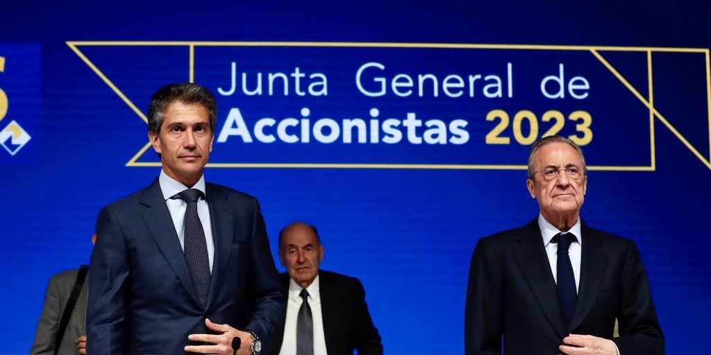 un paquete de acciones por valor de 23 millones un paquete de acciones por valor de 23 millones