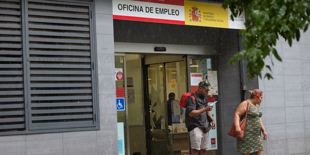 El paro sube en 19.768 personas en España en el peor septiembre de los últimos cinco años El paro sube en 19.768 personas en España en el peor septiembre de los últimos cinco años