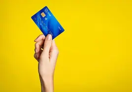 Las tarjetas de crédito crecen el triple que las de débito en 5 años