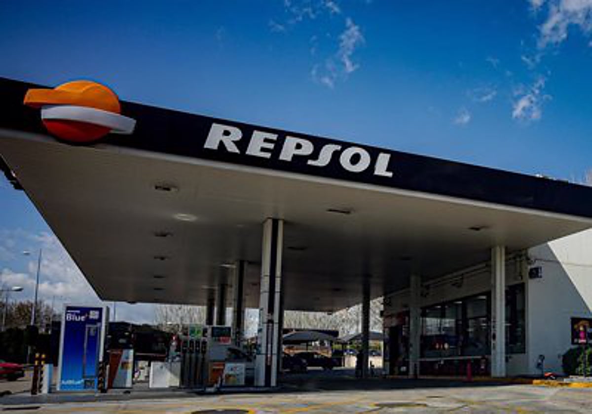 Estación de servicio del grupo Repsol