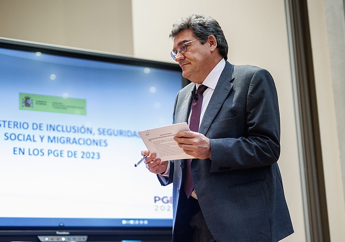 El ministro de Inclusión, Seguridad  Social y Migraciones en funciones, José Luis Escrivá