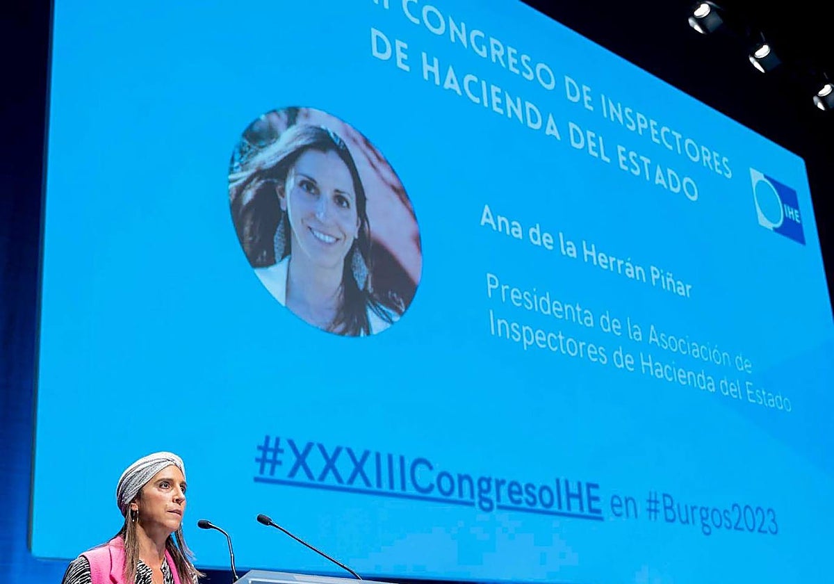 La presidente de la Asociación de Inspectores de Hacienda, Ana de la Herrán