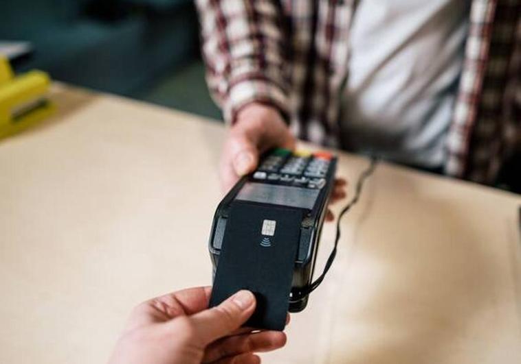 Una caída en los sistemas de pago digital, incluido Bizum, provoca problemas en España