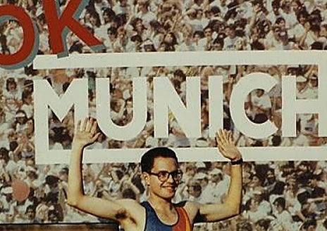 Imagen secundaria 1 - Zapatillas Munich: de taller remendón a calzar a Iberia