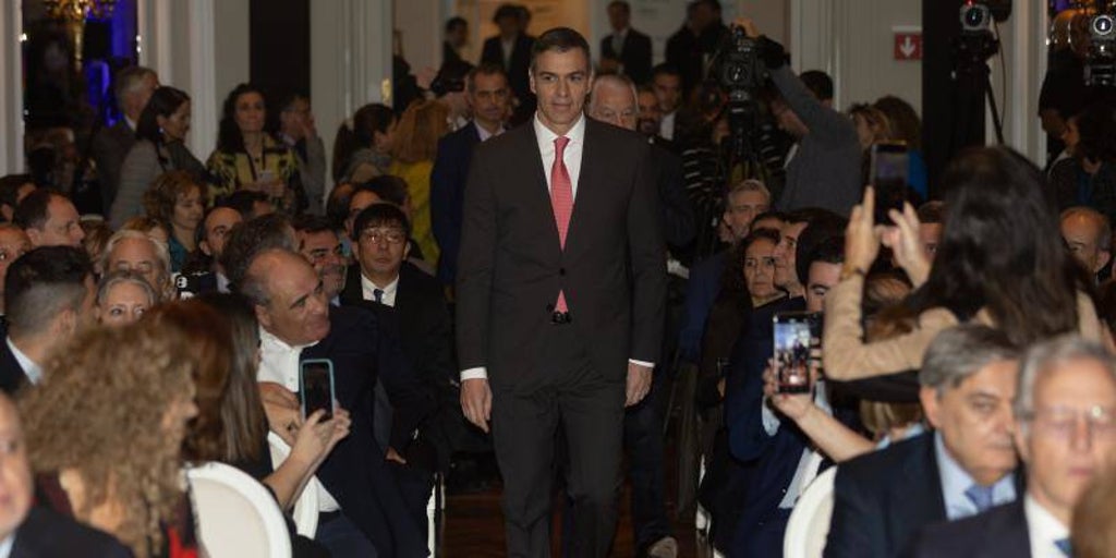 Sánchez avanza que se embarcará en la batalla en Bruselas para ampliar el auxiliar financiero de los fondos europeos hasta 2026