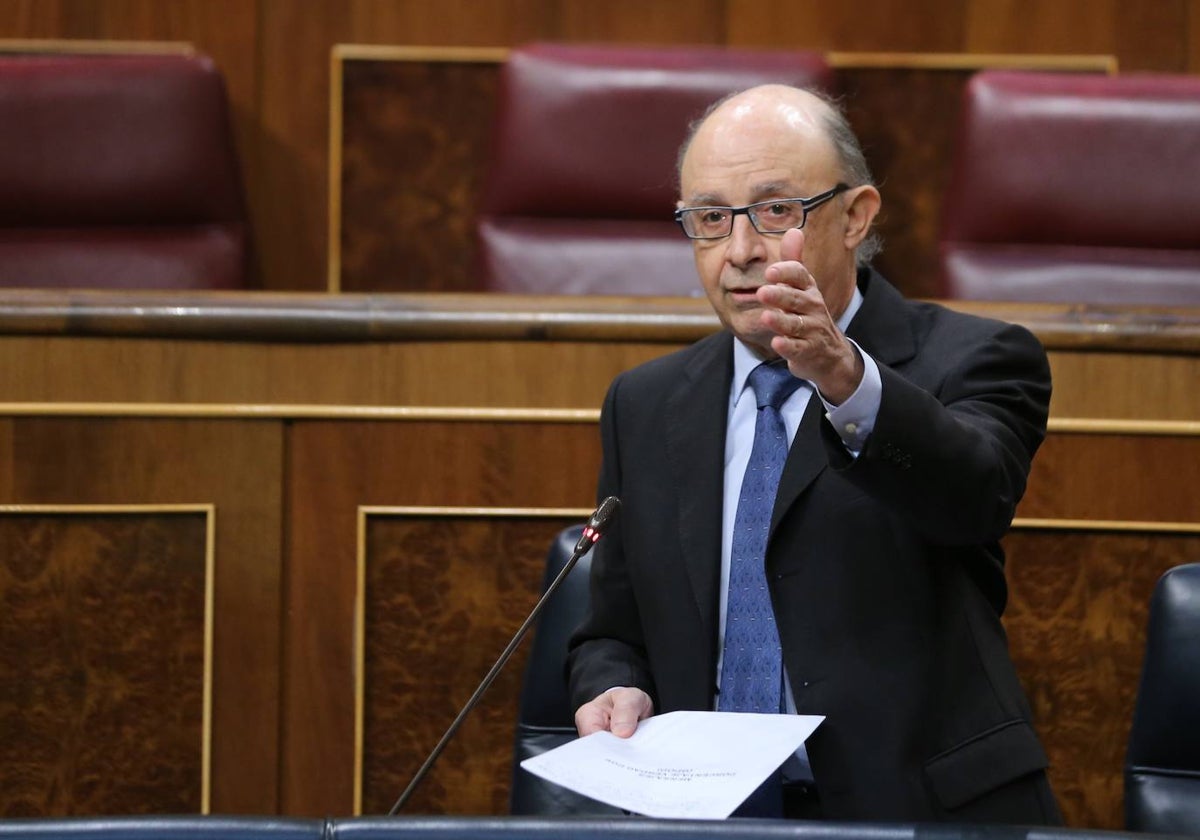 El exministro de Hacienda, Cristóbal Montoro, en una imagen de archivo