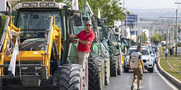 21 Şubat'ta 500 traktör Madrid'i turlayacak