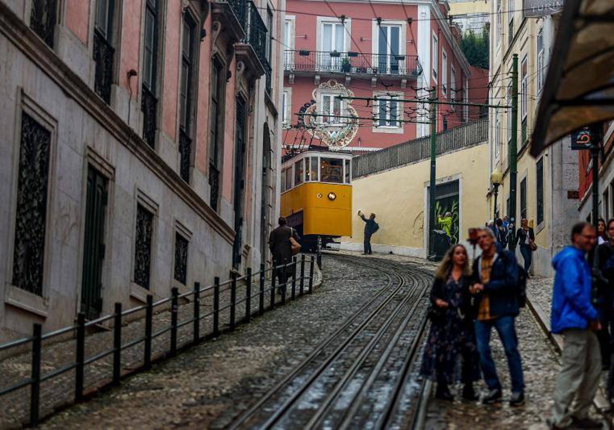 Portugal logra situar su deuda pública abajo del 100% de PIB